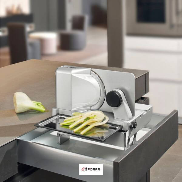 Vgradna salamoreznica