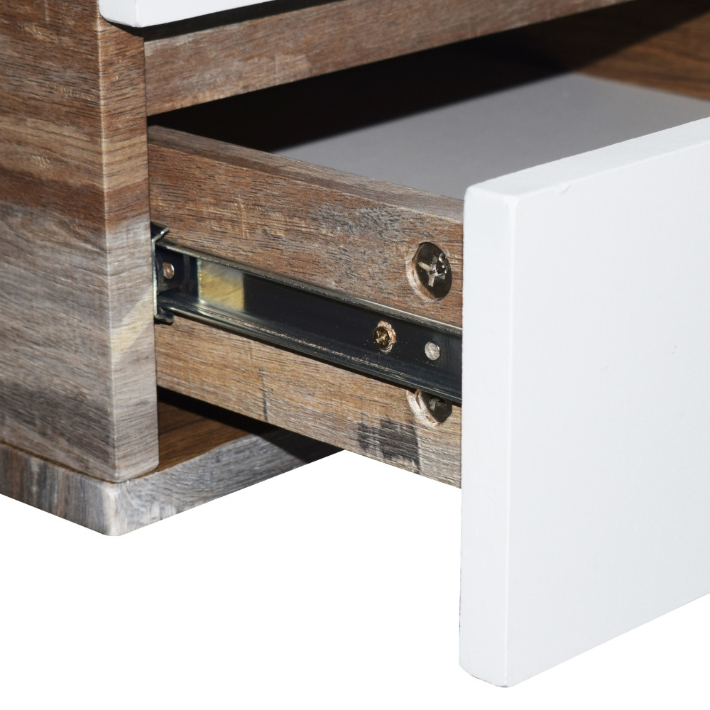 pisalna-miza-tiara (3)